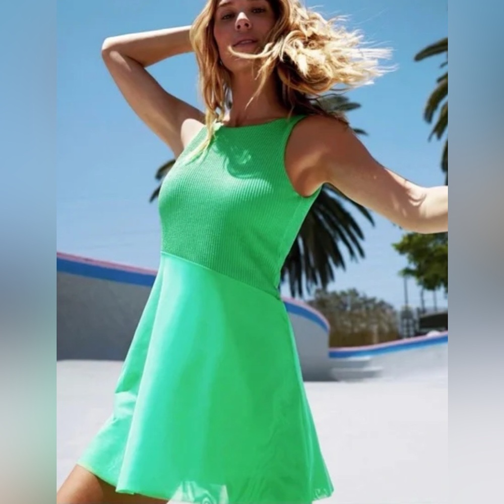 Venus Williams Eleven Green Apple Sleeveless Dress